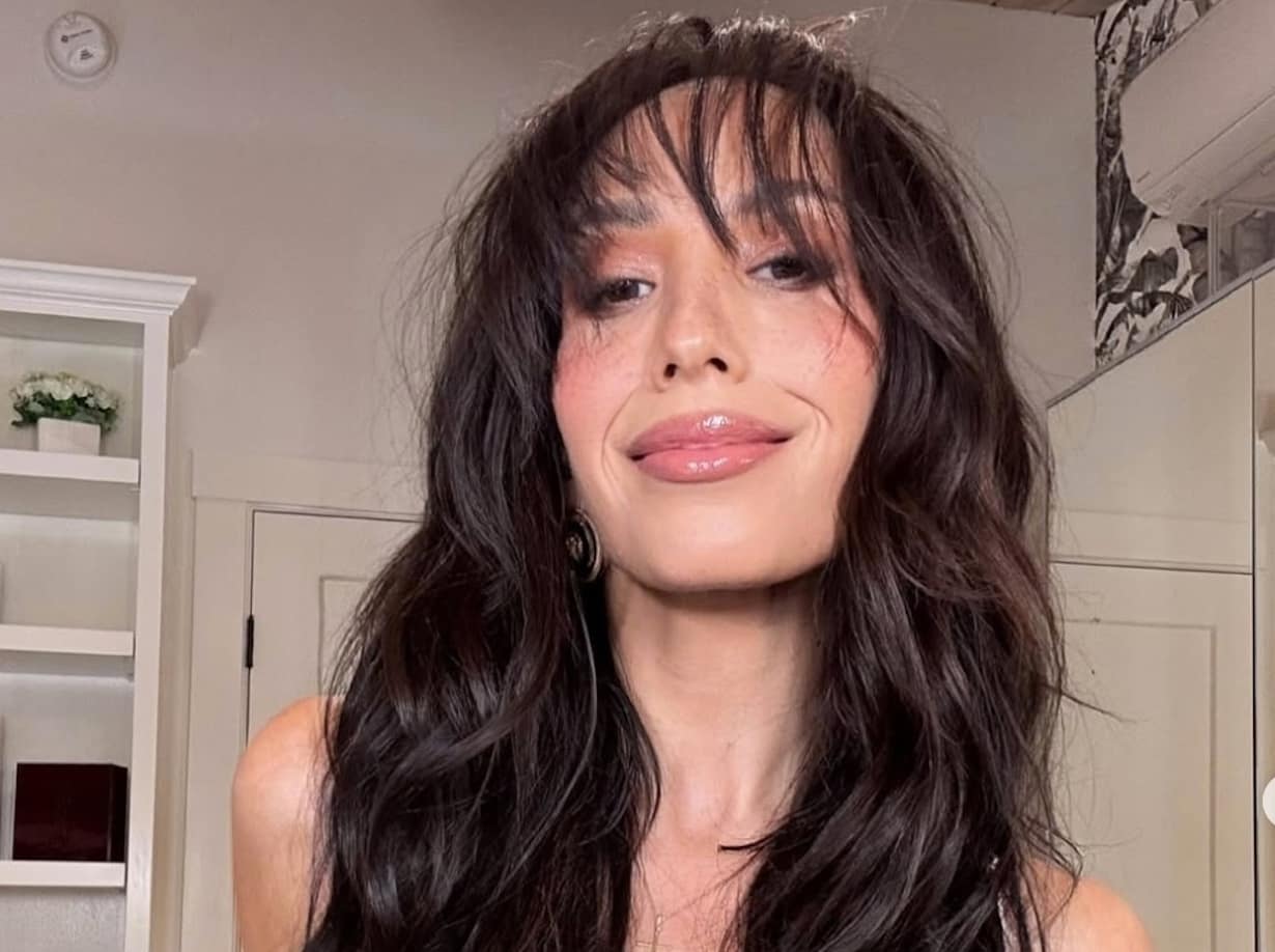 ‘DWTS’ judge Cheryl Burke smiling after her 41-pound weight loss